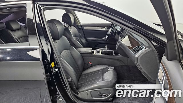 Genesis G80 2017 — photo 12