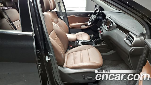 Kia Sorento 2016 — photo 10