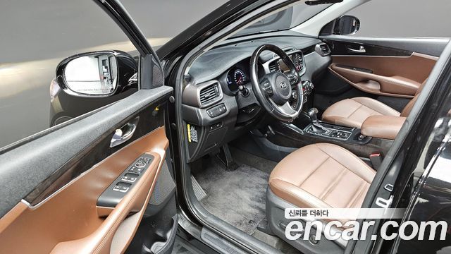Kia Sorento 2016 — photo 12