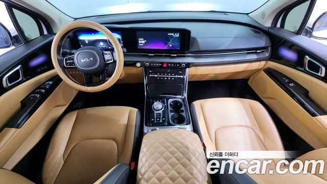 Kia Canival 2023 — photo 7