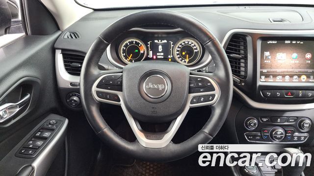 Jeep Cherokee 2018 — photo 13