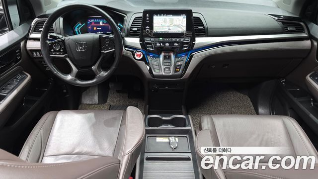 Honda Odyssey 2018 — photo 7