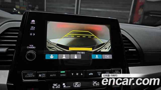 Honda Odyssey 2018 — photo 15