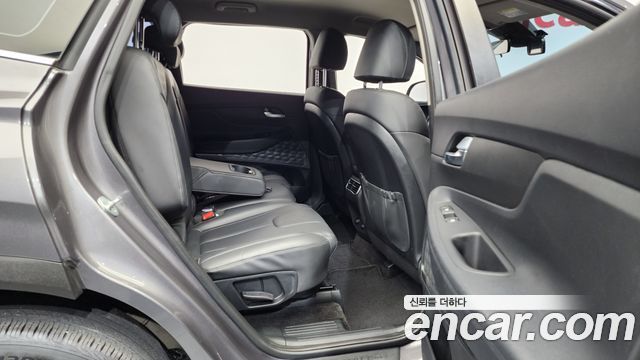 Hyundai Santafe 2021 — photo 12