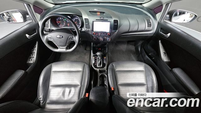 Kia K3 2016 — photo 7
