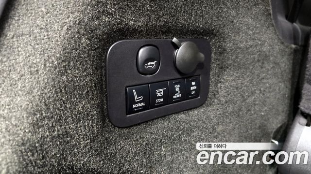 Lincoln MKT 2014 — photo 20