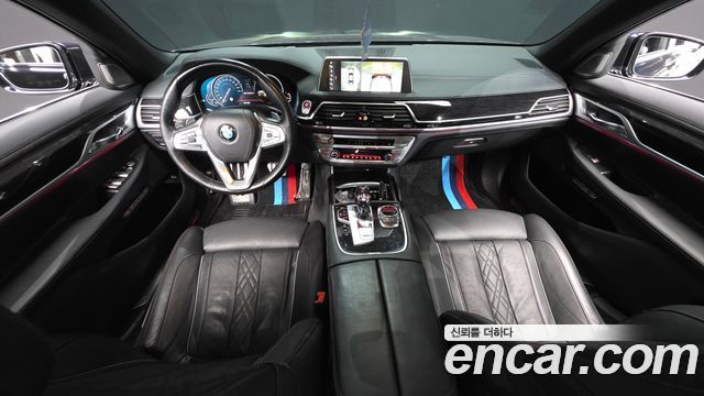 BMW 7-Series 2017 — photo 7