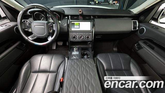 Land Rover Discovery 2019 — photo 7