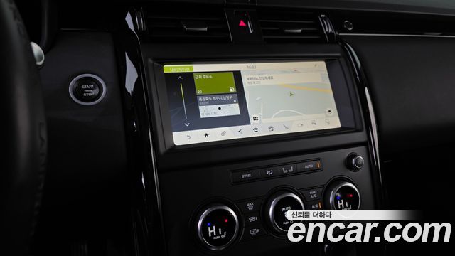 Land Rover Discovery 2019 — photo 12