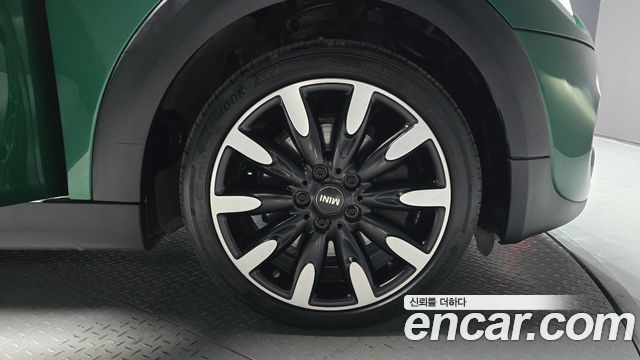 Mini Cooper 2020 — photo 5