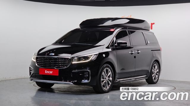 Kia Canival 2019 — photo 1