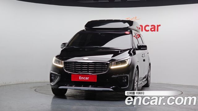 Kia Canival 2019 — photo 3