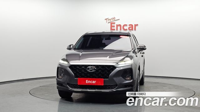 Hyundai Santafe 2019 — photo 3