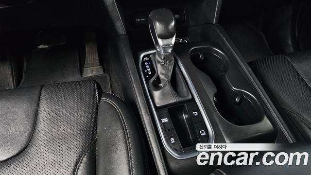 Hyundai Santafe 2019 — photo 9