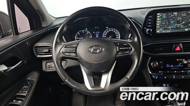 Hyundai Santafe 2019 — photo 13