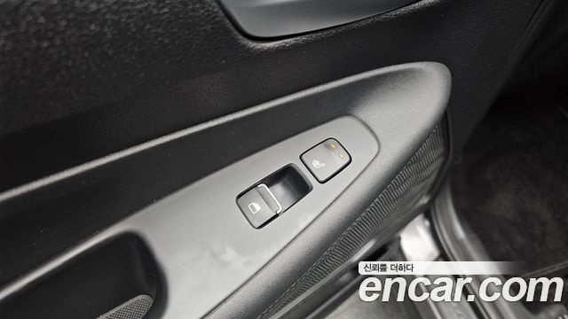 Hyundai Santafe 2019 — photo 19