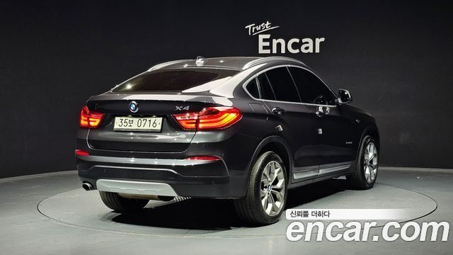 BMW X4 2016 — photo 2
