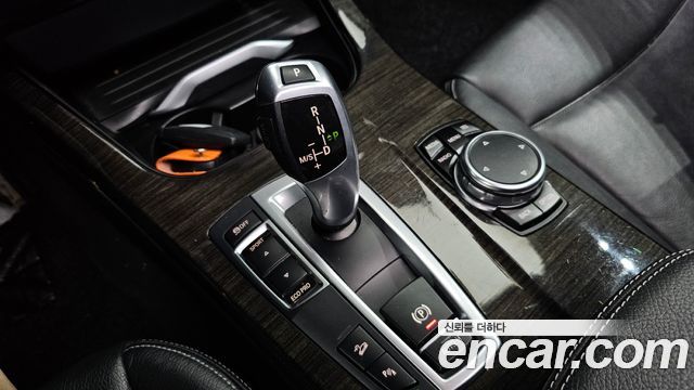 BMW X4 2016 — photo 9