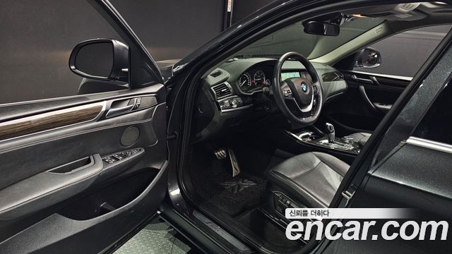 BMW X4 2016 — photo 12
