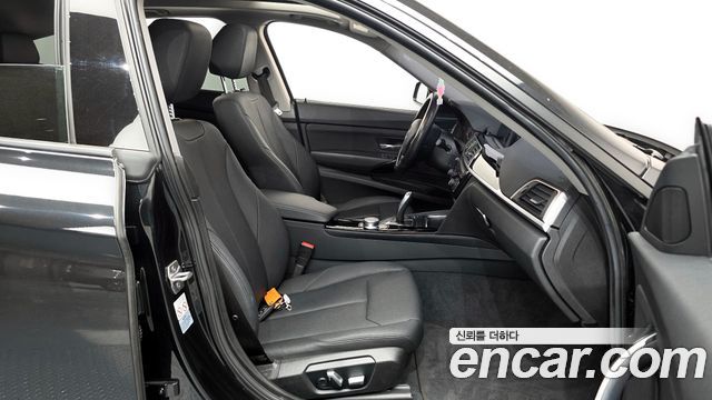 BMW Gran Turismo 2018 — photo 11