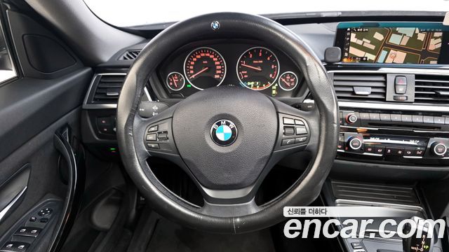 BMW Gran Turismo 2018 — photo 14