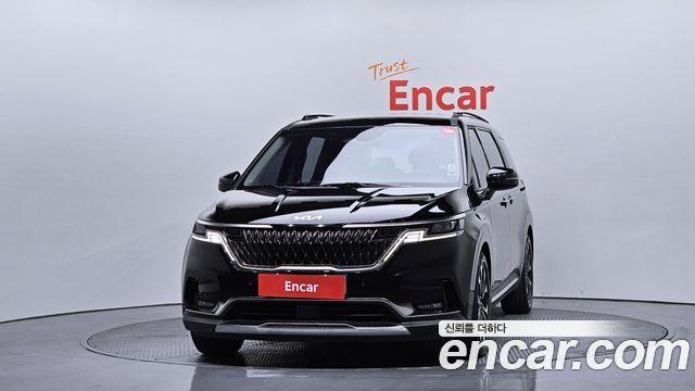 Kia Canival 2022 — photo 3