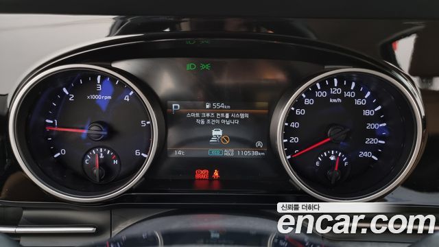 Kia Canival 2022 — photo 8