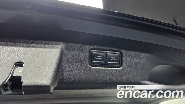 Kia Canival 2022 — photo 20