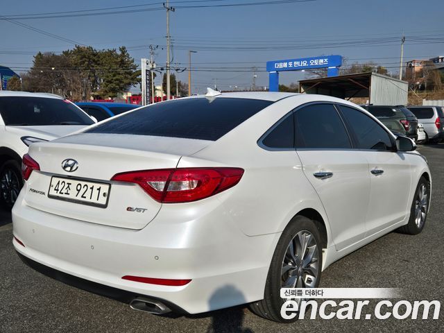 Hyundai Sonata 2016 — photo 6