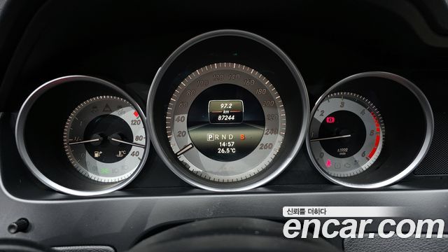 Mercedes-Benz C-Class 2015 — photo 8