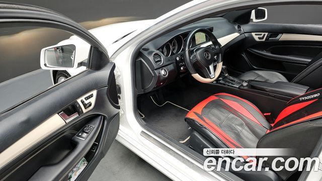 Mercedes-Benz C-Class 2015 — photo 12