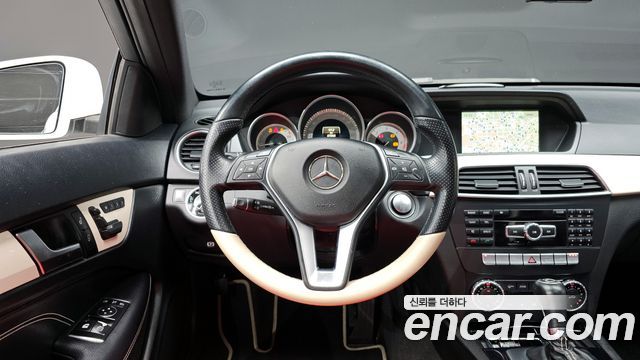 Mercedes-Benz C-Class 2015 — photo 13