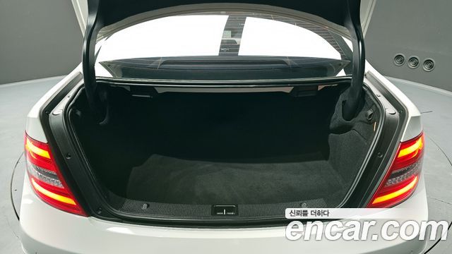 Mercedes-Benz C-Class 2015 — photo 20