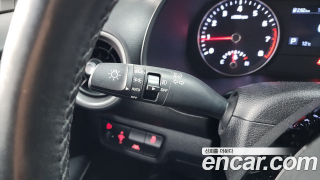 Kia K3 2020 — photo 18