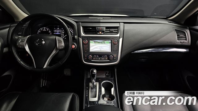 Nissan Altima 2017 — photo 7