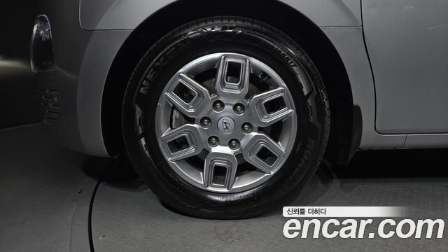Hyundai Staria 2022 — photo 5