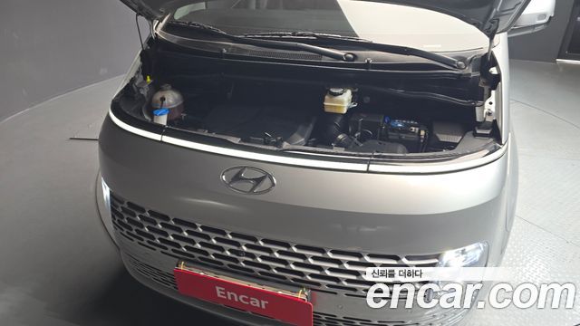 Hyundai Staria 2022 — photo 6