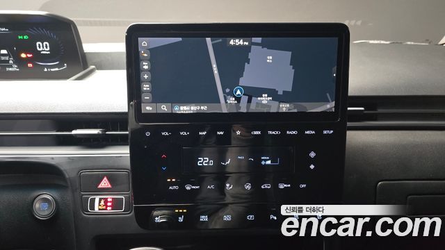 Hyundai Staria 2022 — photo 15