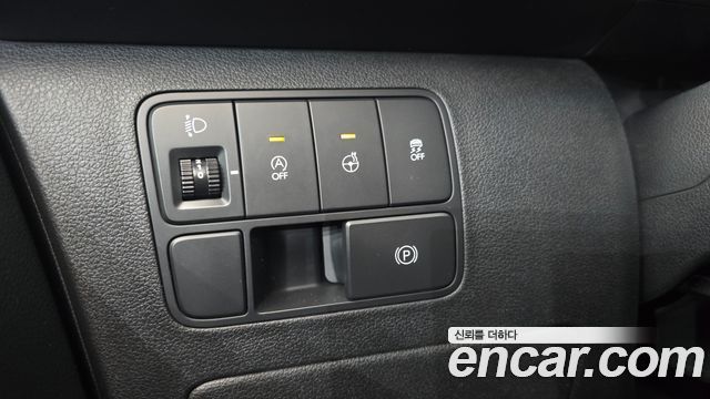 Hyundai Staria 2022 — photo 19