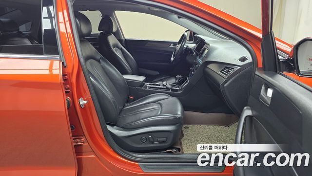 Hyundai Sonata 2016 — photo 11