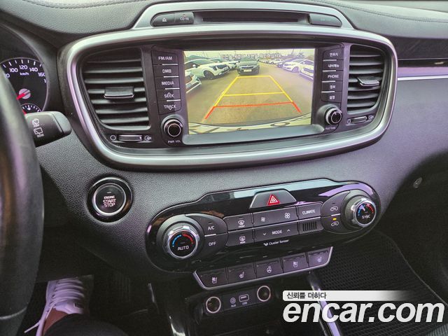 Kia Sorento 2015 — photo 12