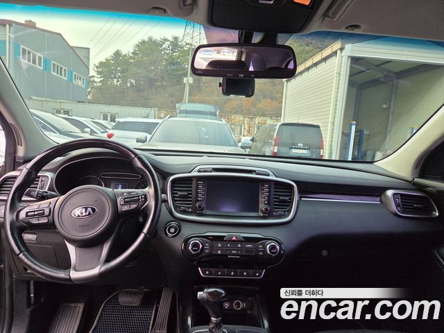 Kia Sorento 2015 — photo 16