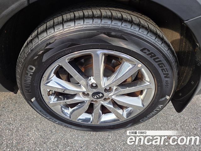 Kia Sorento 2015 — photo 17