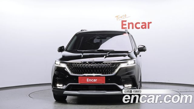 Kia Canival 2021 — photo 3