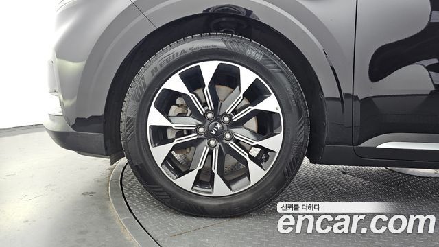 Kia Canival 2021 — photo 5