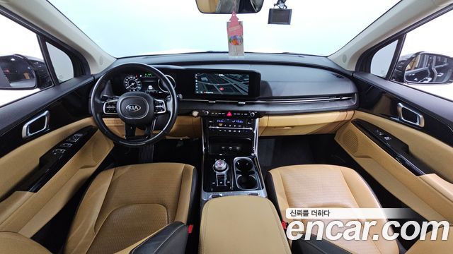 Kia Canival 2021 — photo 7
