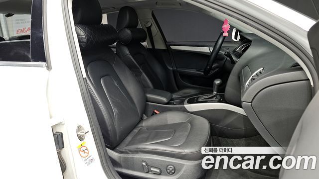 Audi A4 2012 — photo 10