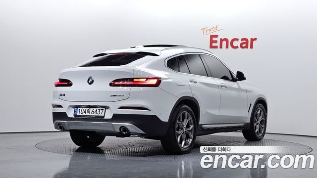 BMW X4 2021 — photo 2