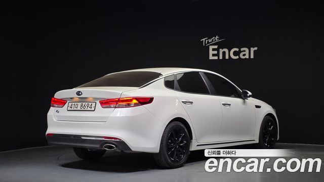 Kia K5 2018 — photo 2