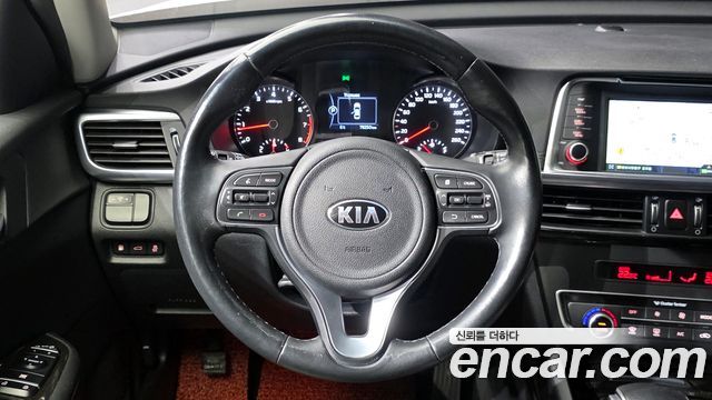 Kia K5 2018 — photo 13